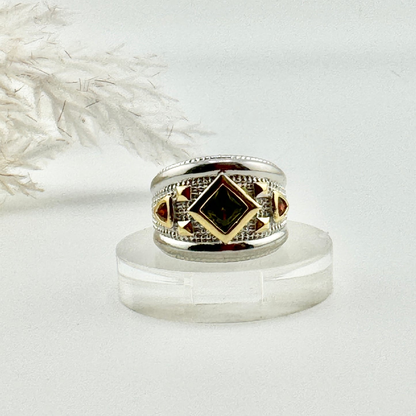 Kloe multi ring