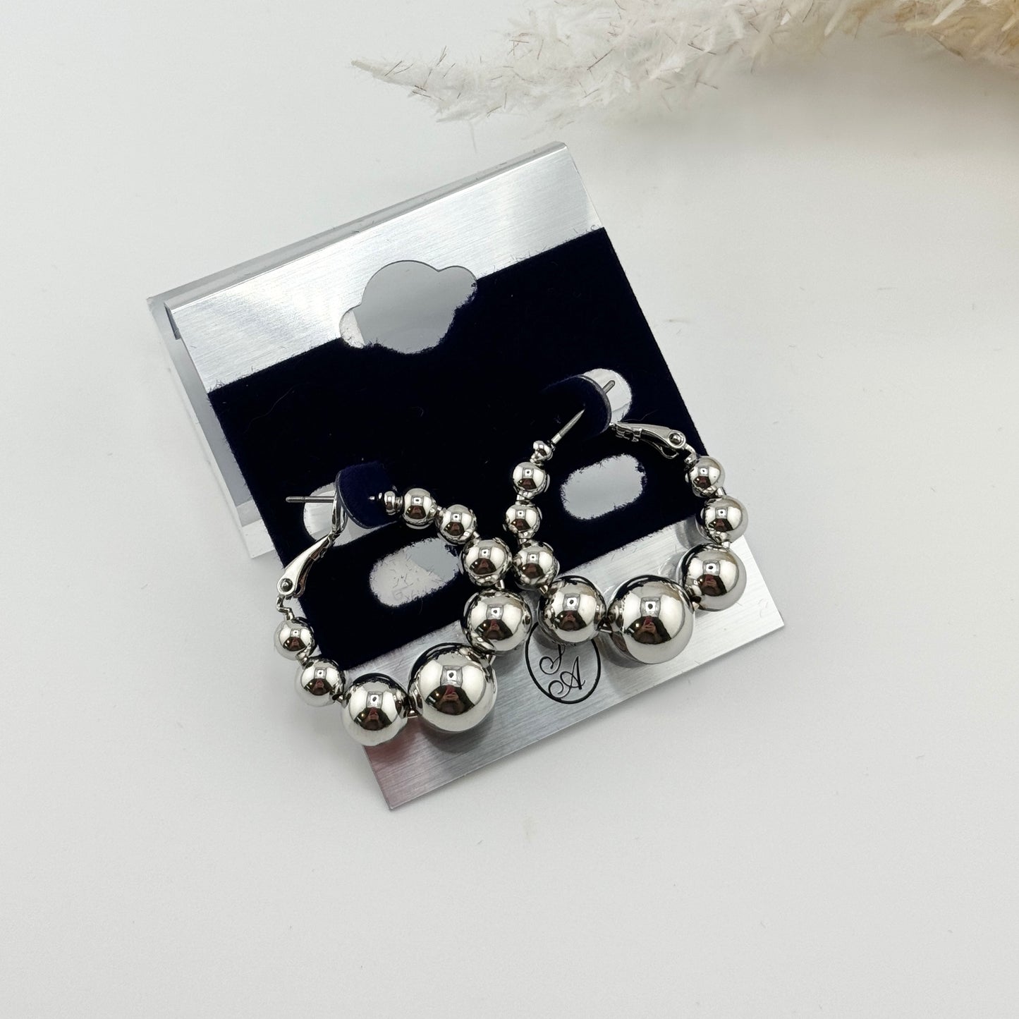 Mia earring