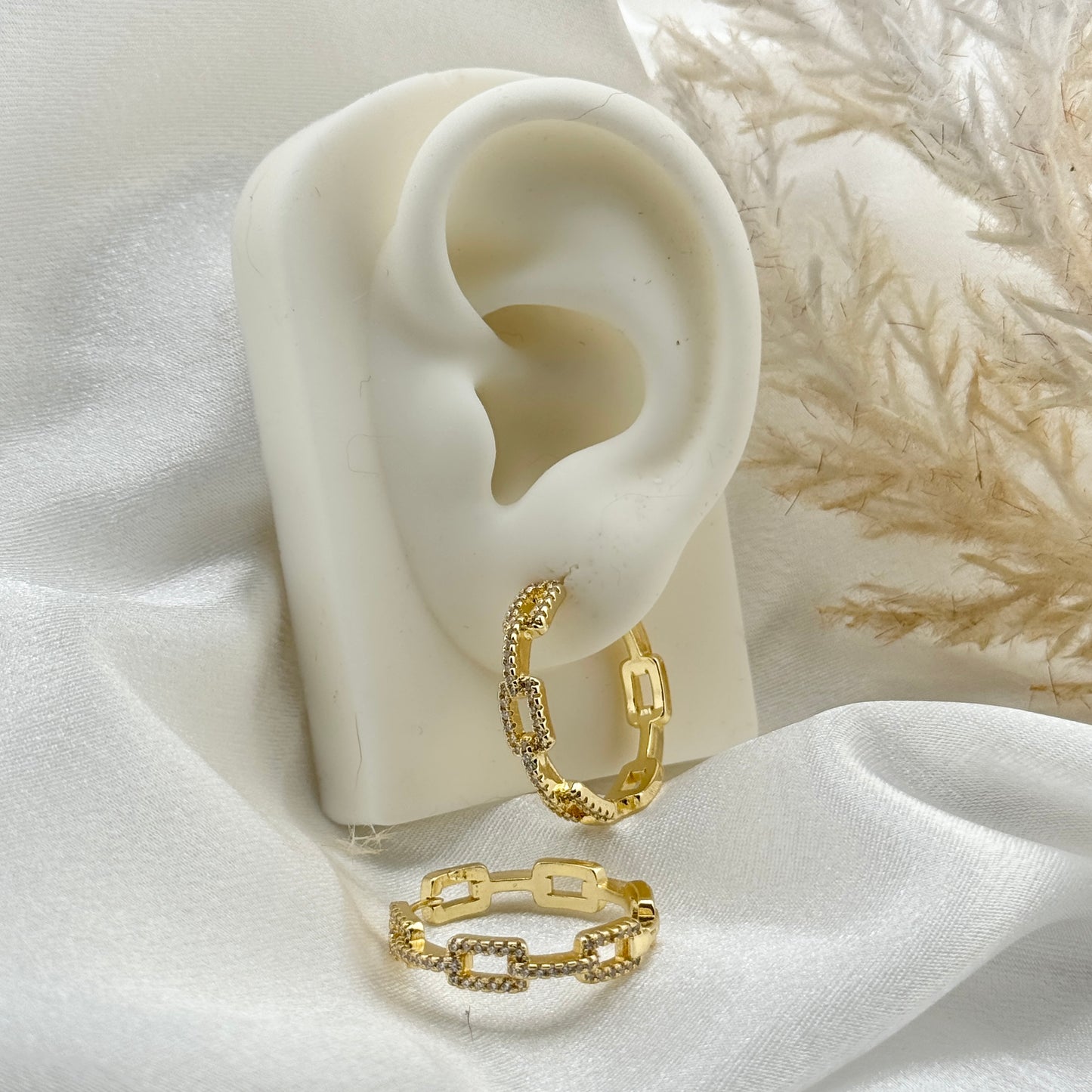 Lucia earring