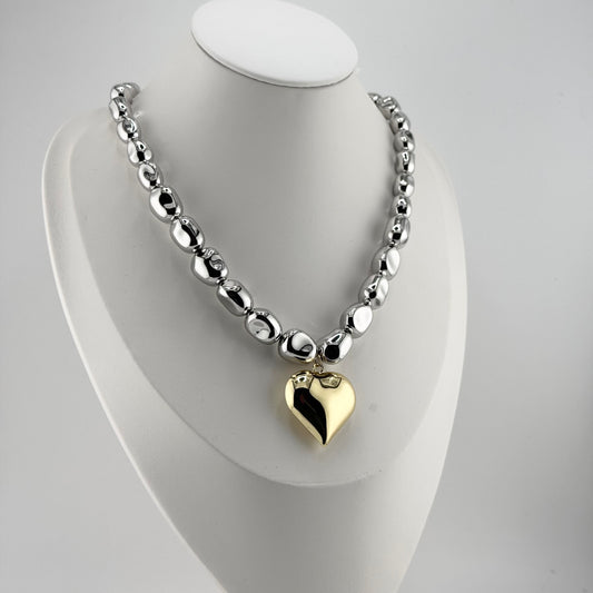 Antonella heart necklace